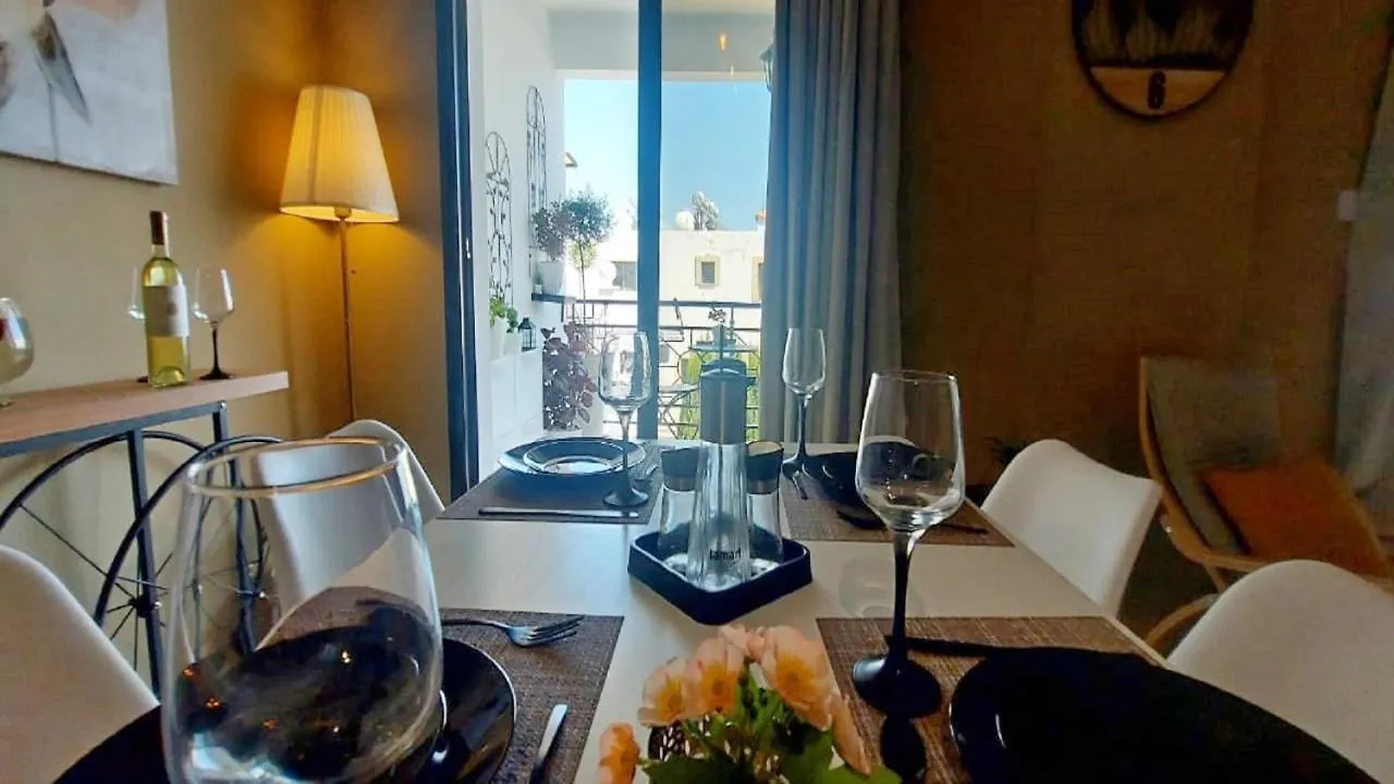 Apartmán Paramount Gardens Resorts C202 Larnaca